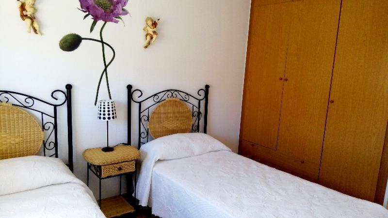 Apartamentos Daytona-Galicia 3000 Oropesa del Mar Oda fotoğraf